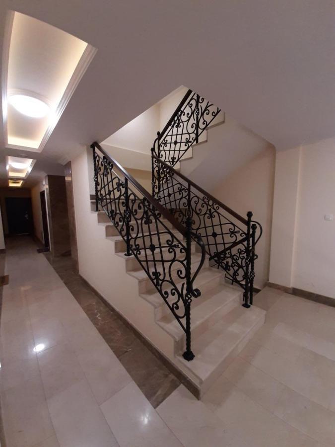 San Apartment Cacak Exterior photo